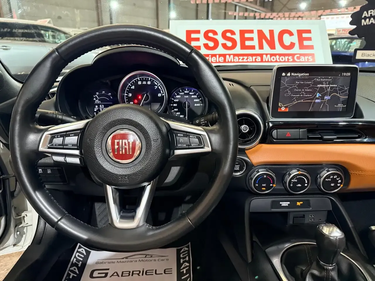 Fiat 124 Spider - 38