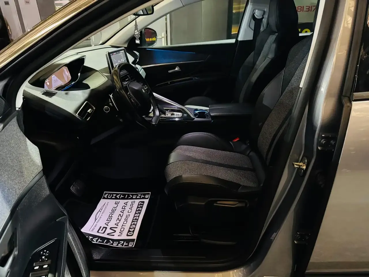 Peugeot 5008 - 12