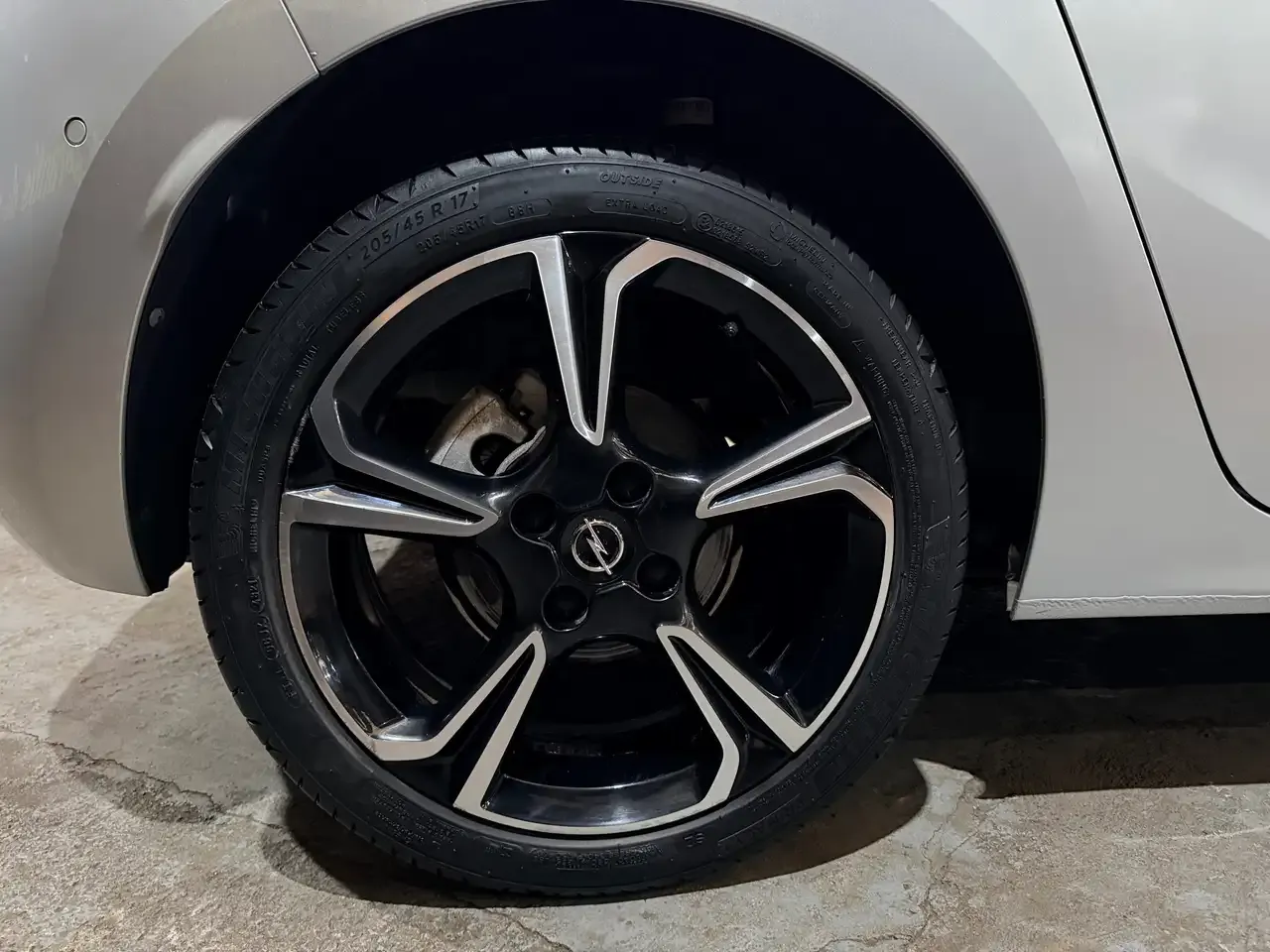 Opel Corsa - 36