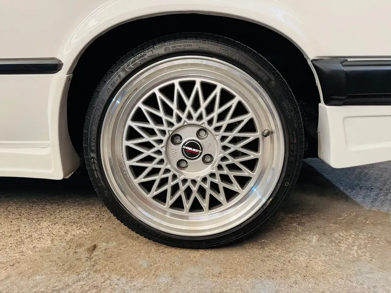 BMW 325 - 27