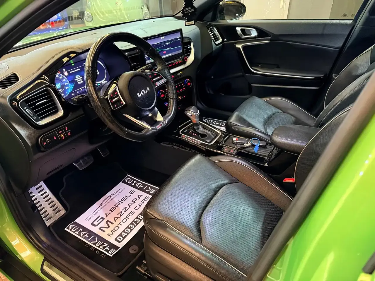Kia XCeed - 18