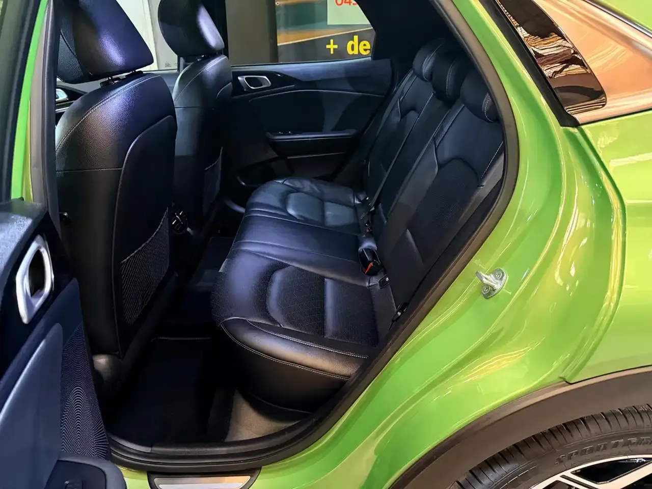 Kia XCeed - 35