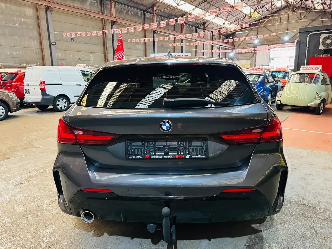 BMW 118 - 6