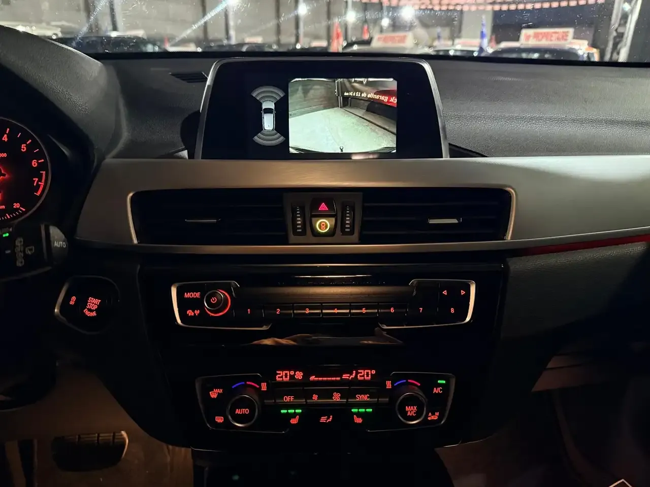 BMW X1 - 26