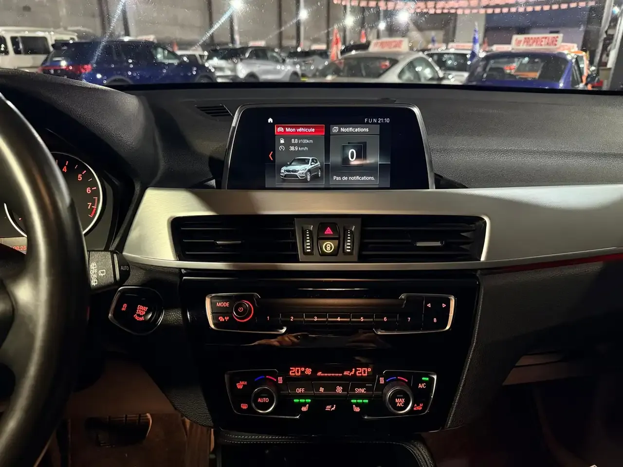 BMW X1 - 32
