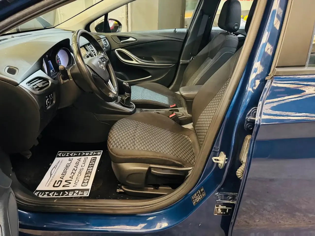 Opel Astra - 9