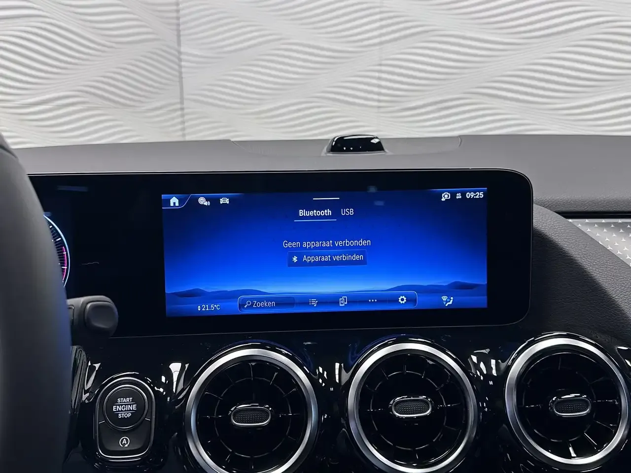 Mercedes-Benz GLA 180 - 26