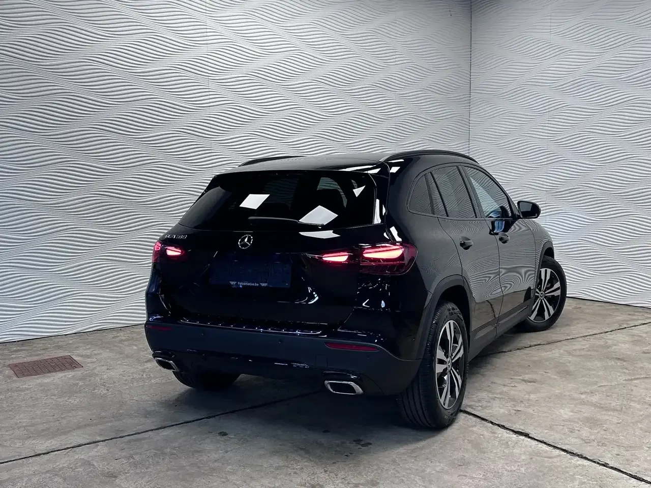 Mercedes-Benz GLA 180 - 10