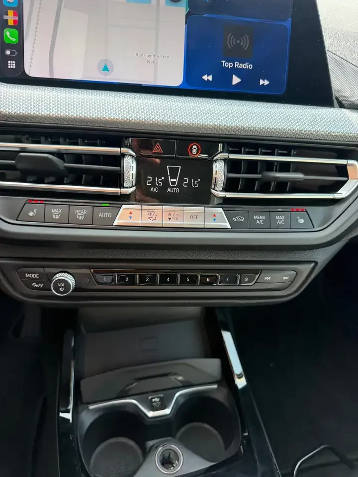 BMW 218 - 15