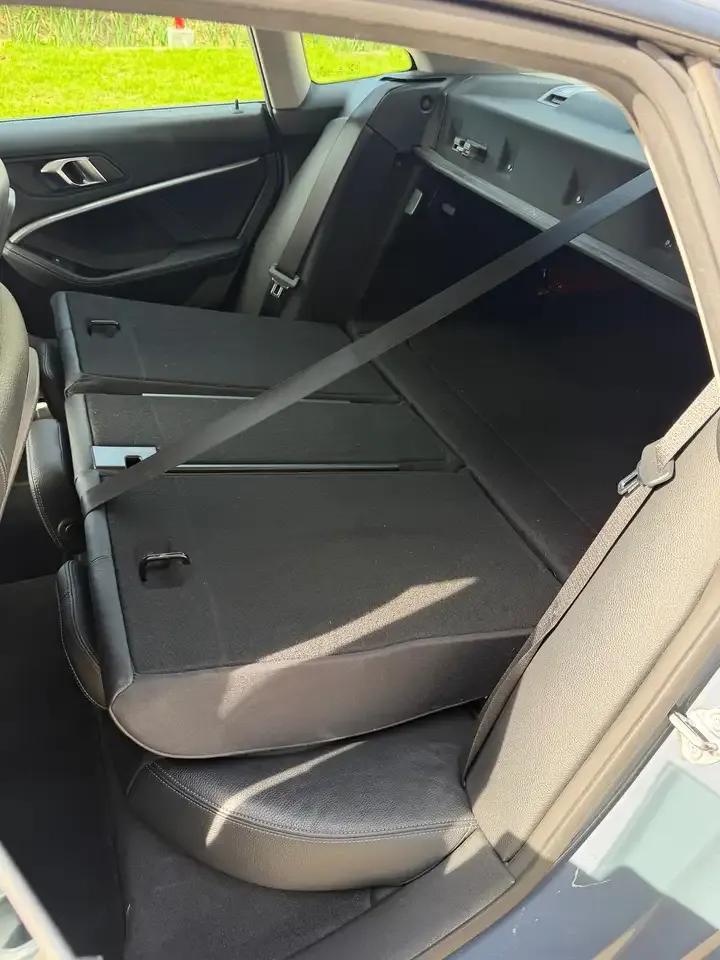 BMW 218 - 19