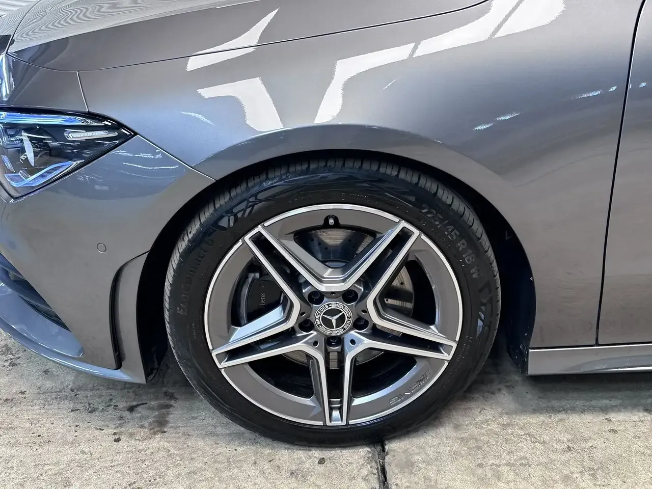 Mercedes-Benz CLA 200 - 11