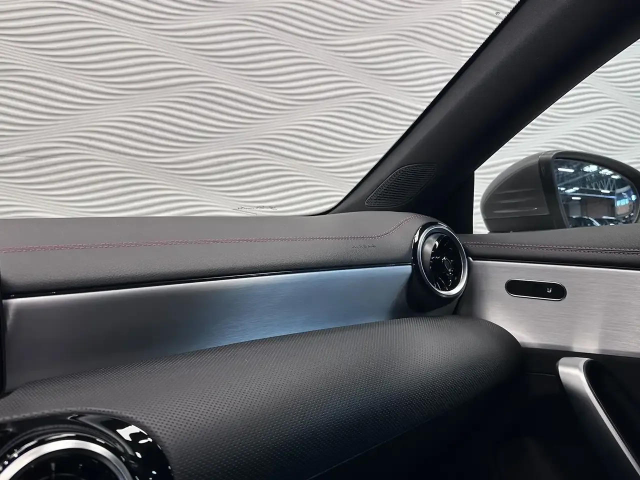 Mercedes-Benz CLA 200 - 28