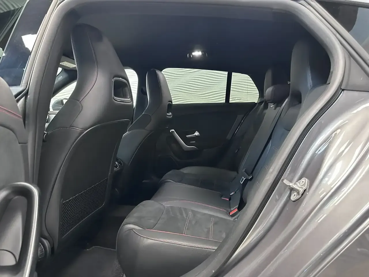 Mercedes-Benz CLA 200 - 29