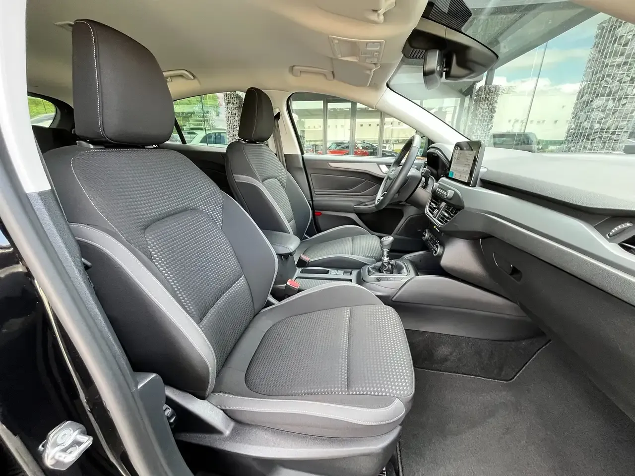 Ford Focus - 10