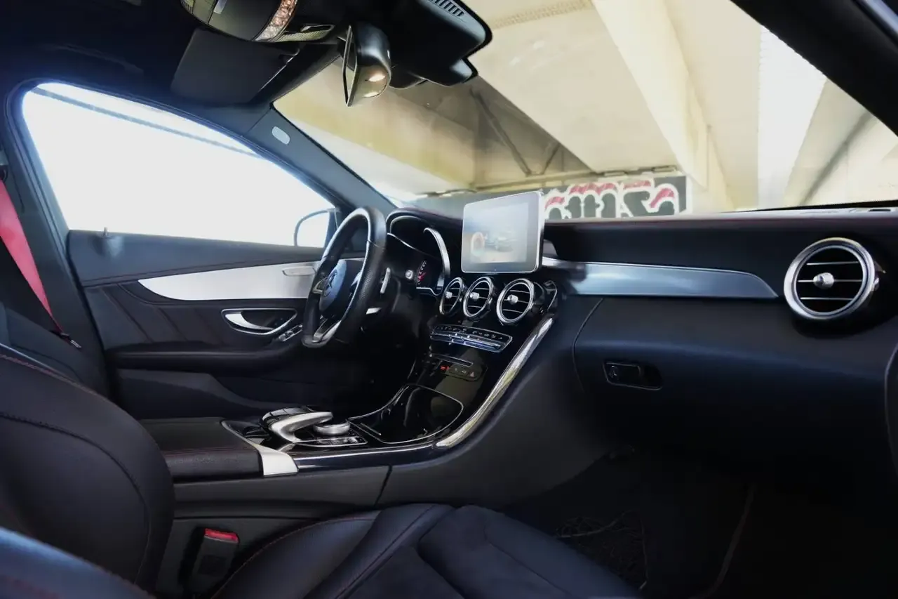 Mercedes-Benz C 43 AMG - 41