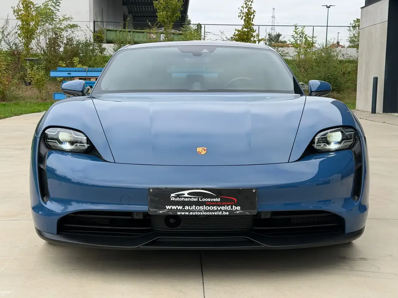 Porsche Taycan - 2