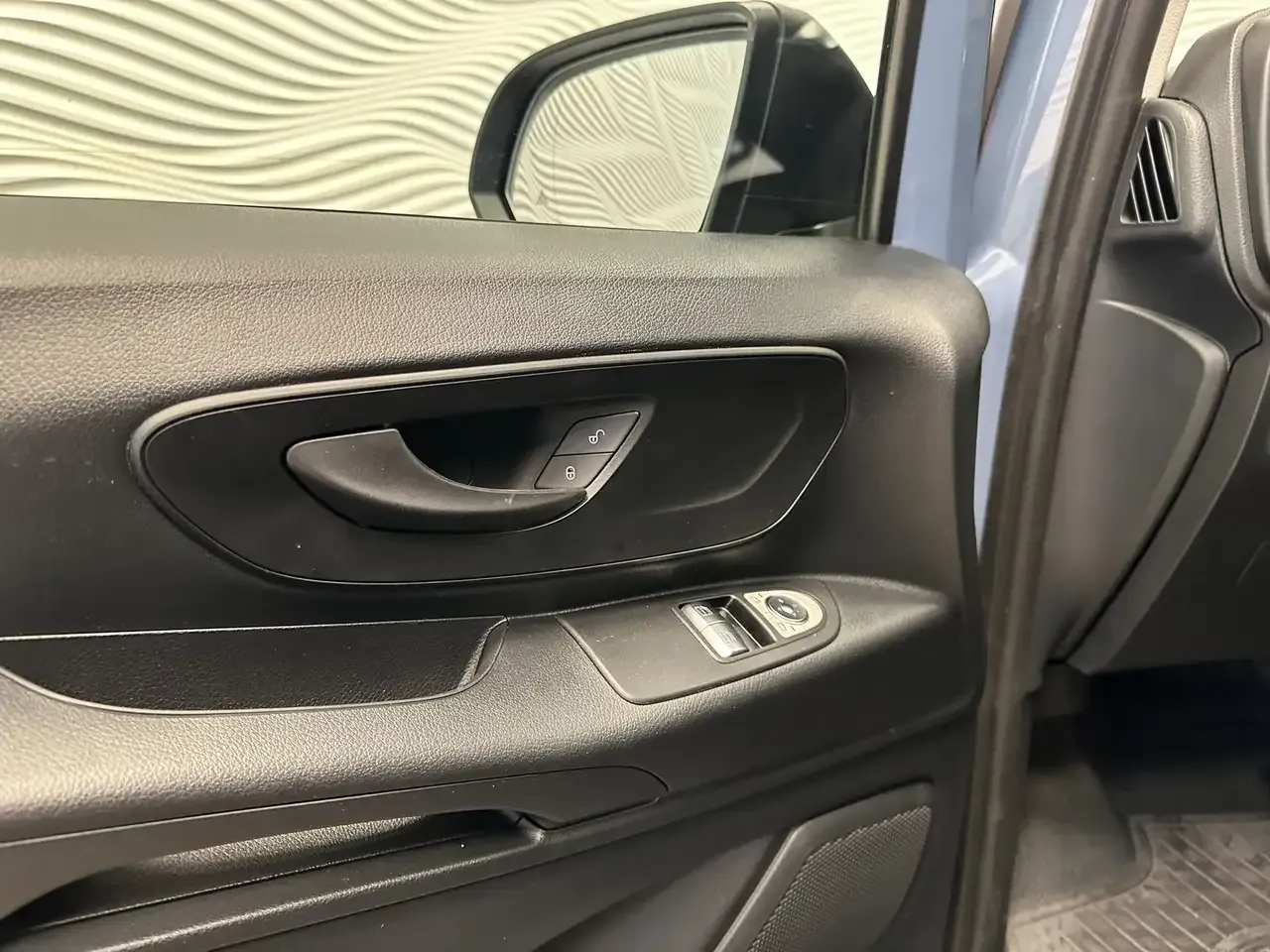 Mercedes-Benz Vito - 18