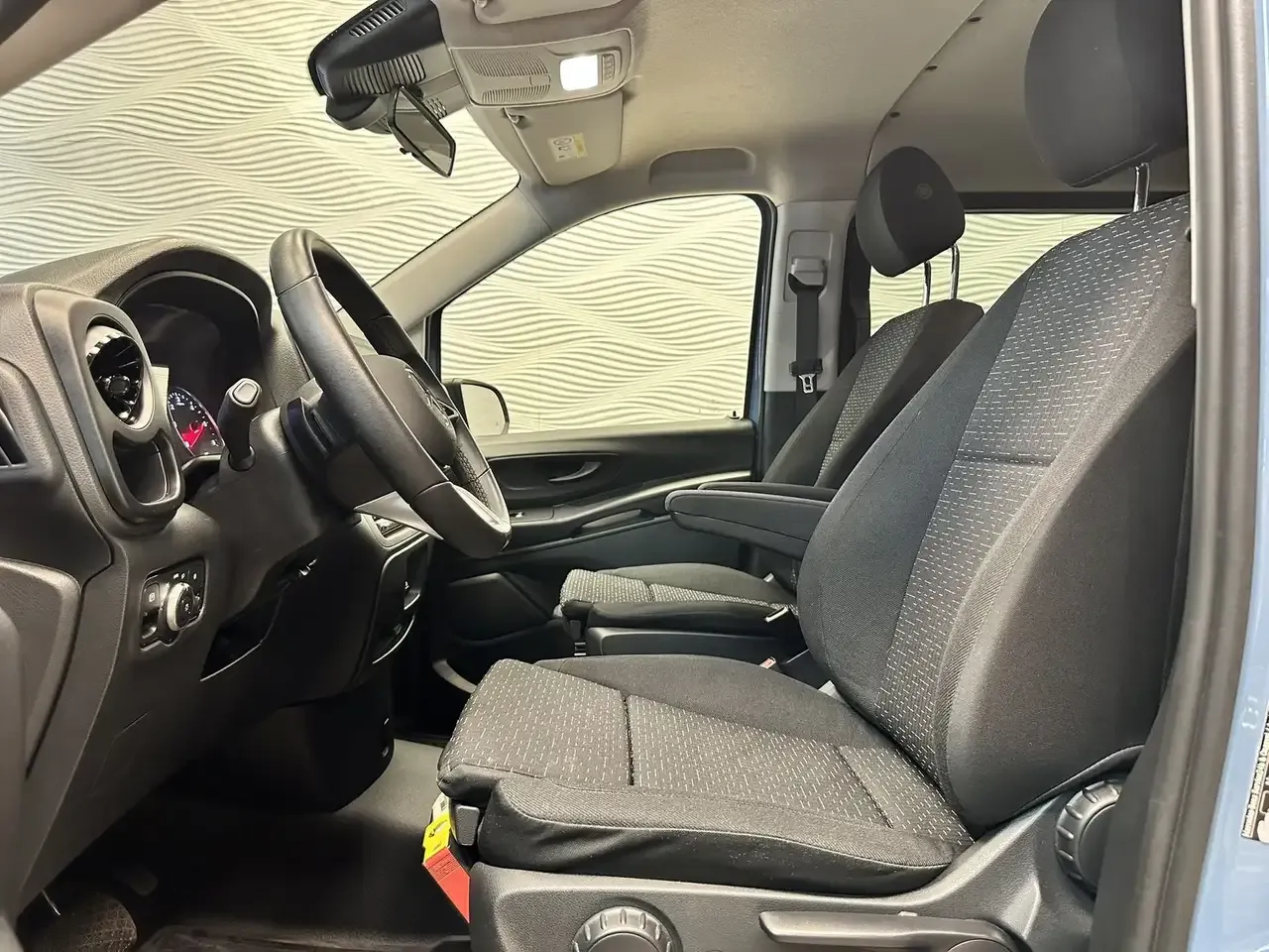 Mercedes-Benz Vito - 19