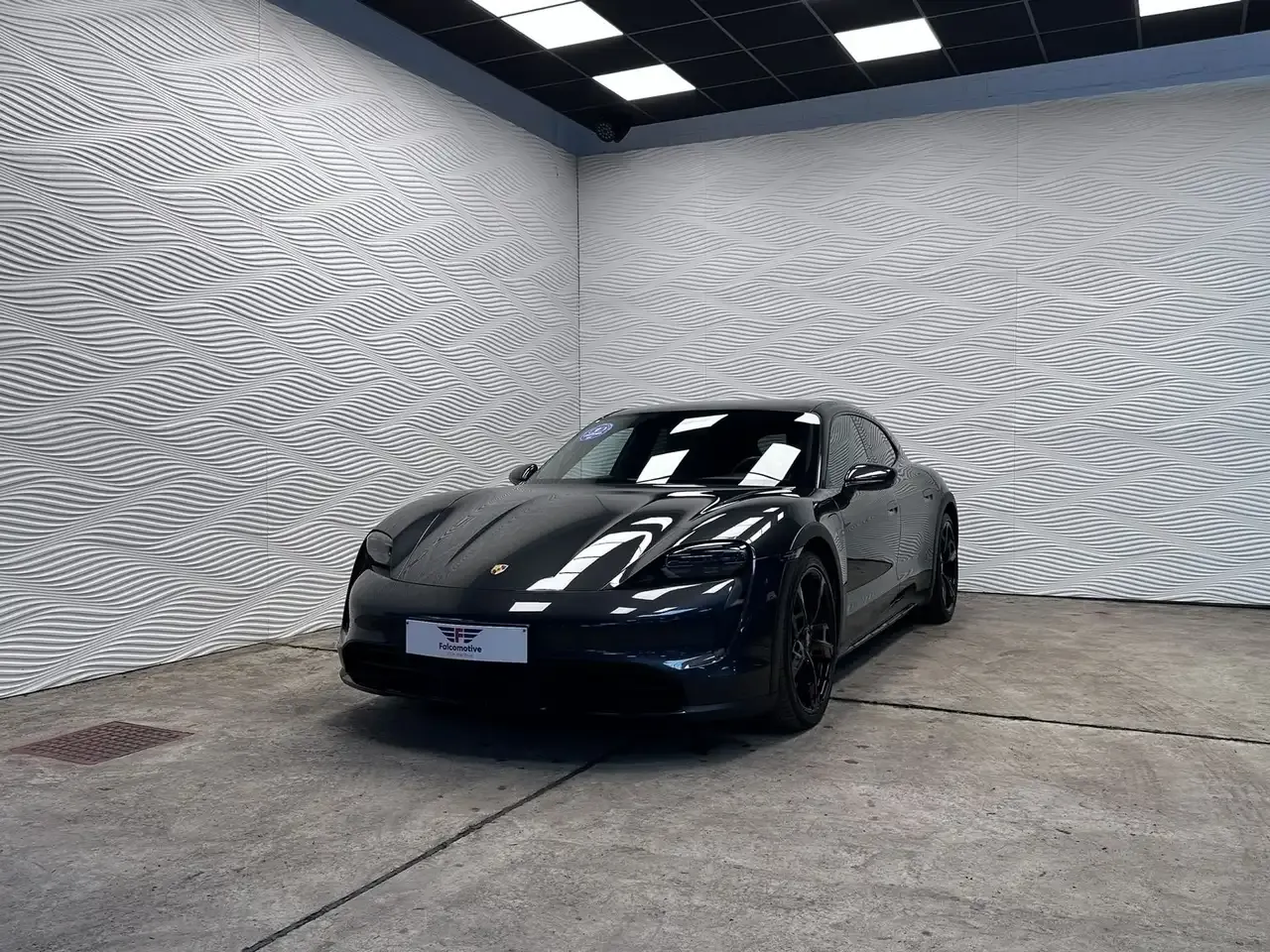 Porsche Taycan - 3