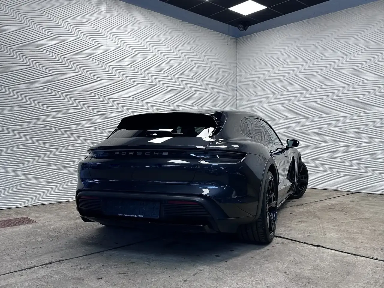Porsche Taycan - 9