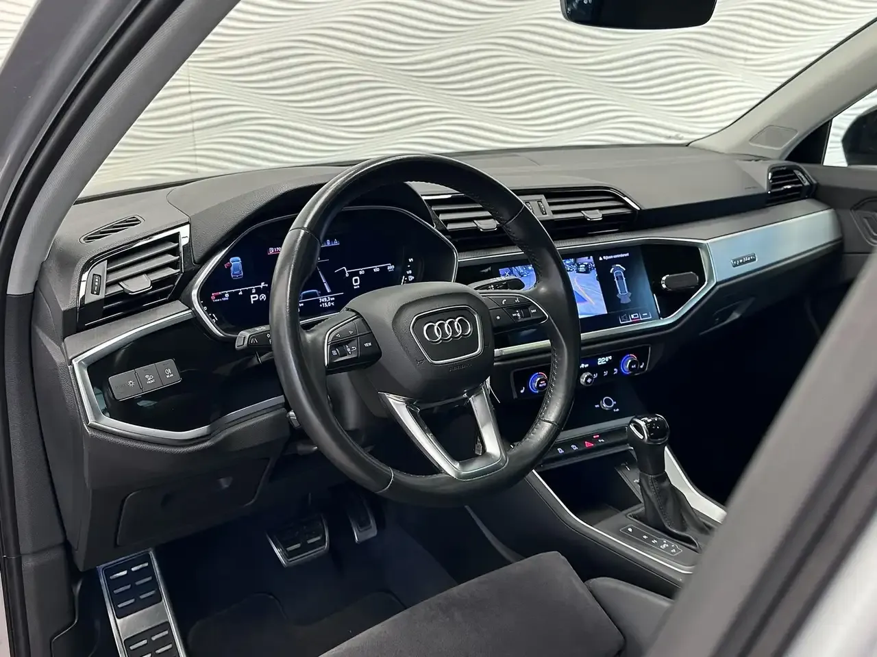 Audi Q3 - 19