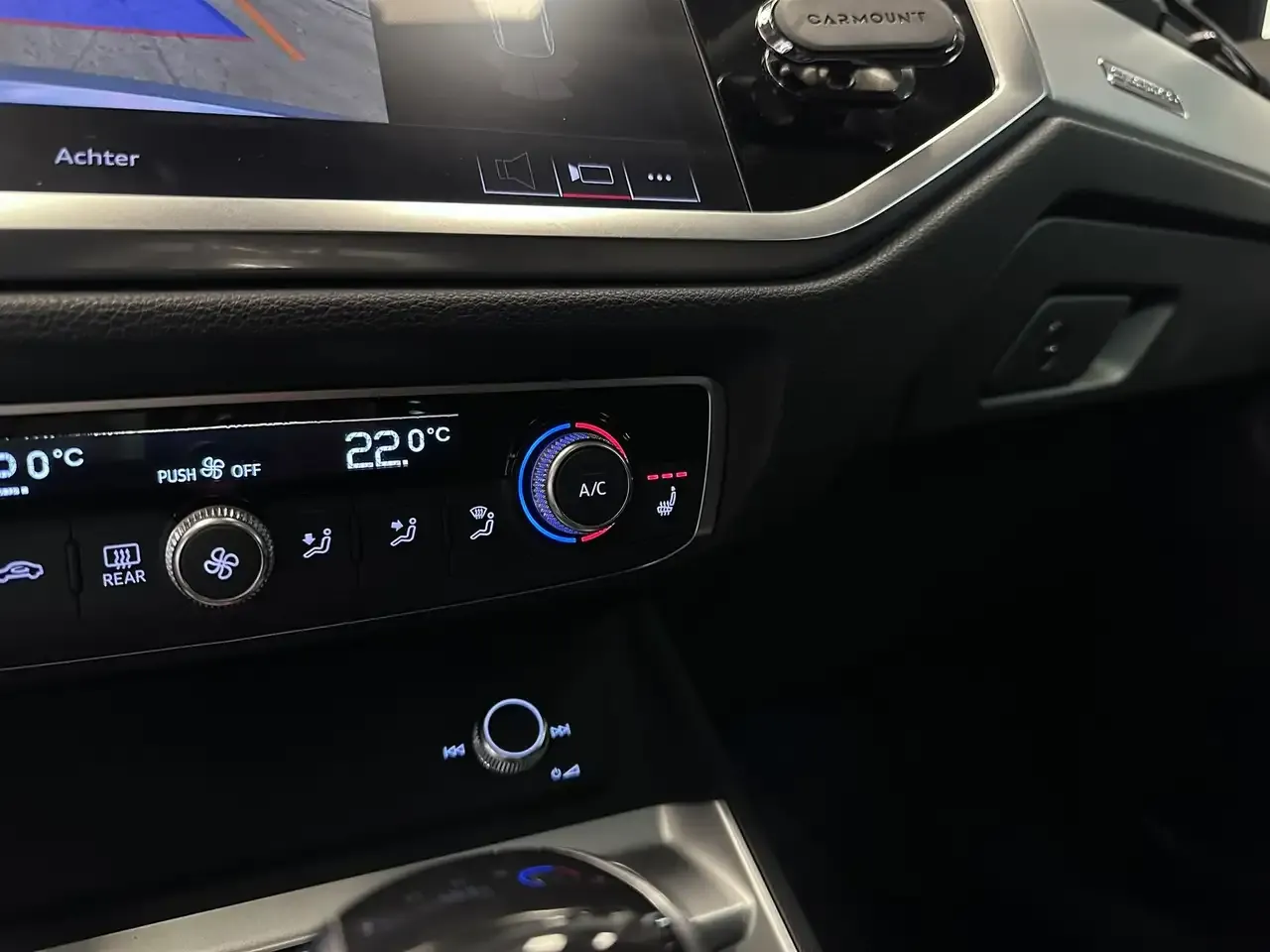 Audi Q3 - 23