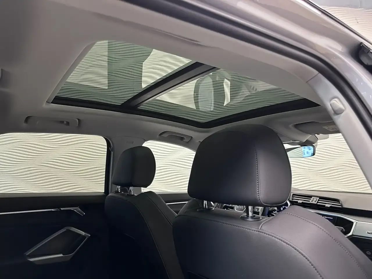 Audi Q3 - 30