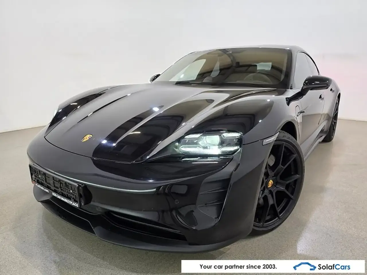 Porsche Taycan - 1