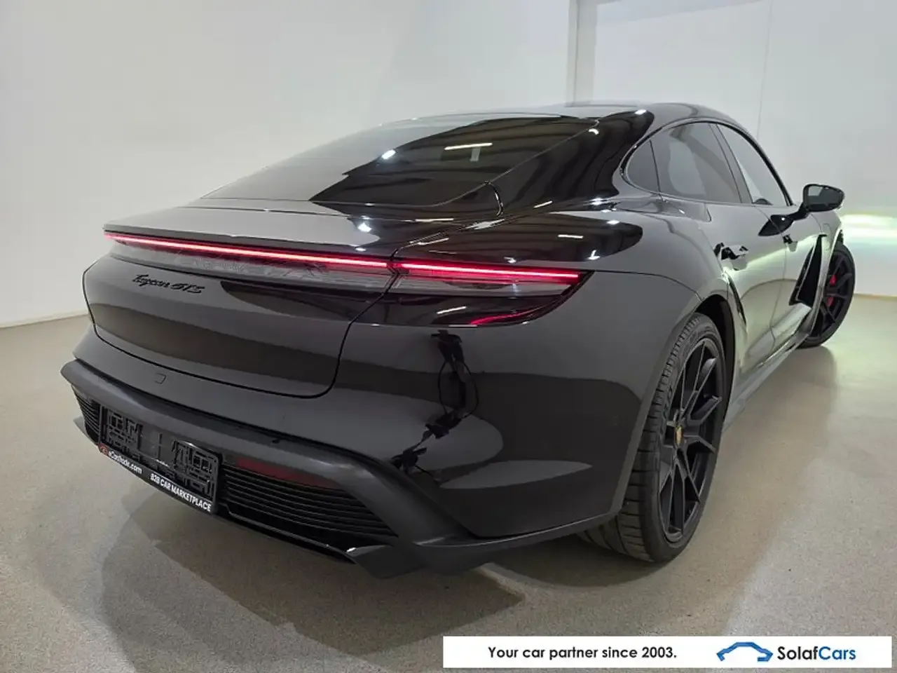 Porsche Taycan - 4