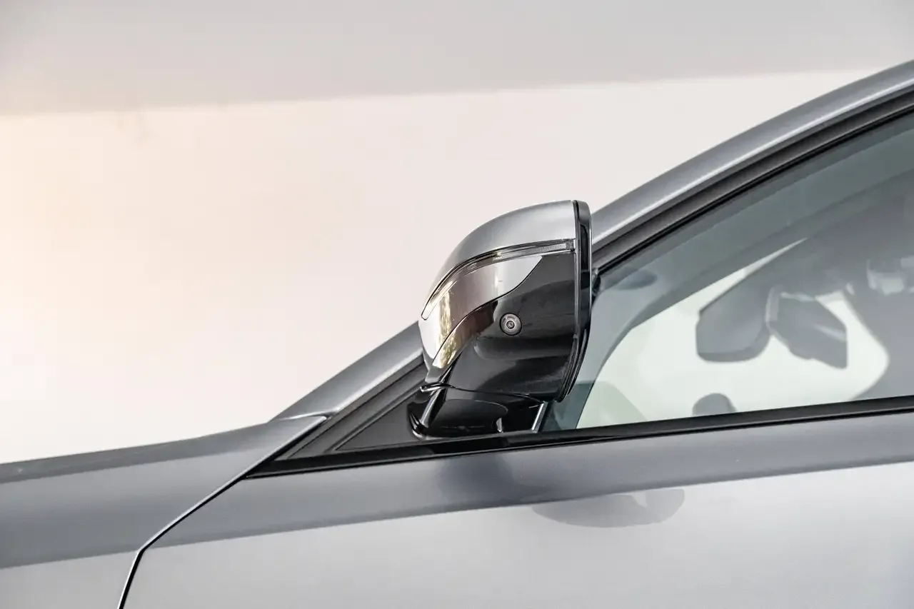 BMW 320 - 25