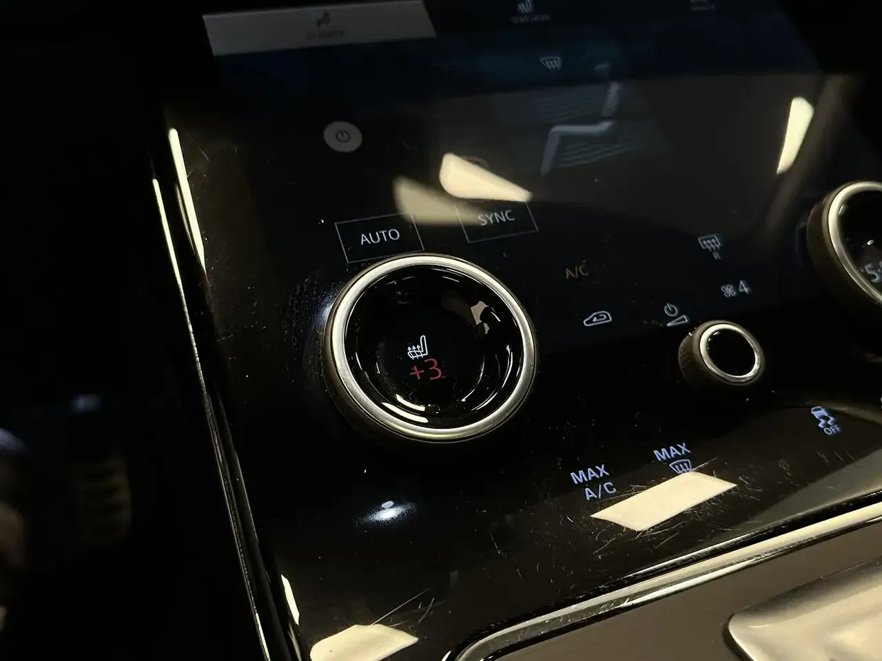 Land Rover Range Rover Evoque - 29