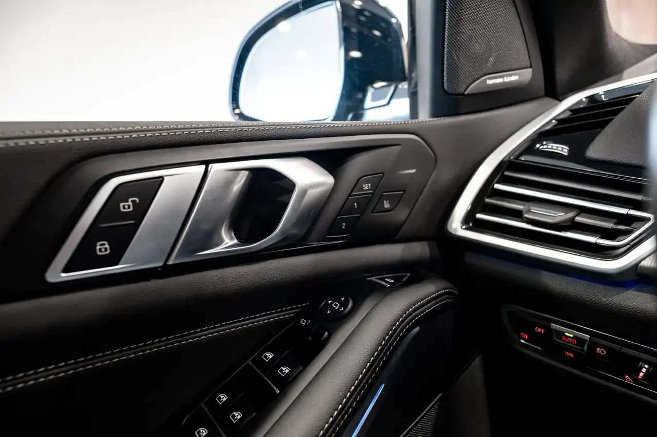 BMW X5 - 16