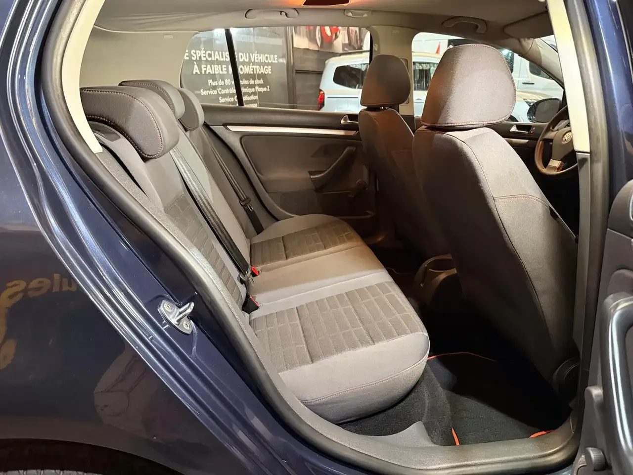 Volkswagen Golf - 19