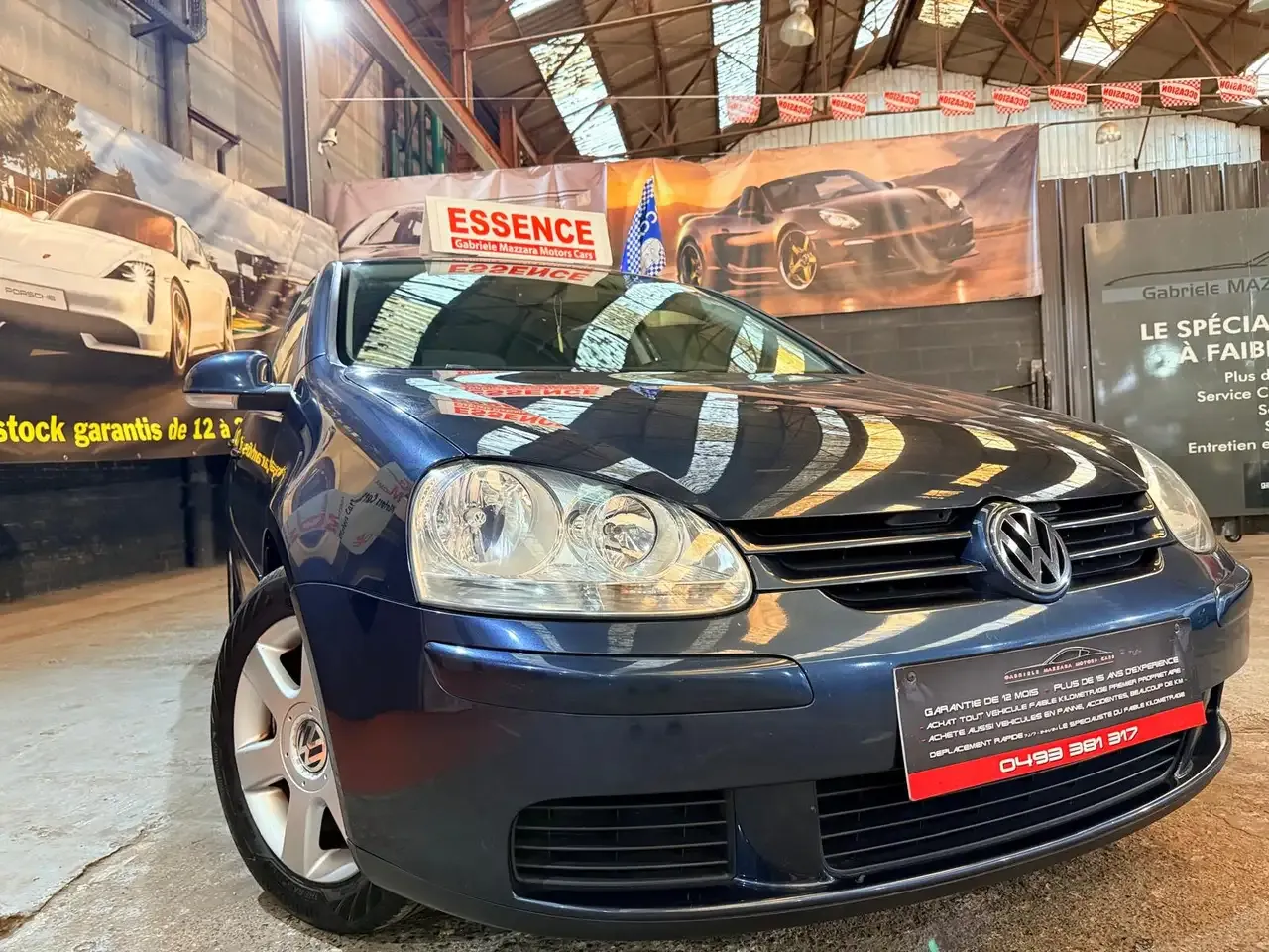Volkswagen Golf - 2