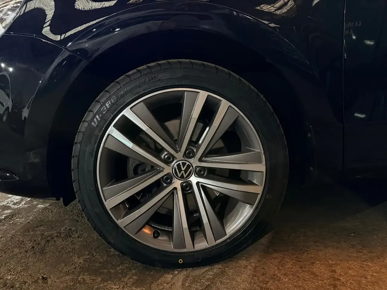 Volkswagen Sharan - 47