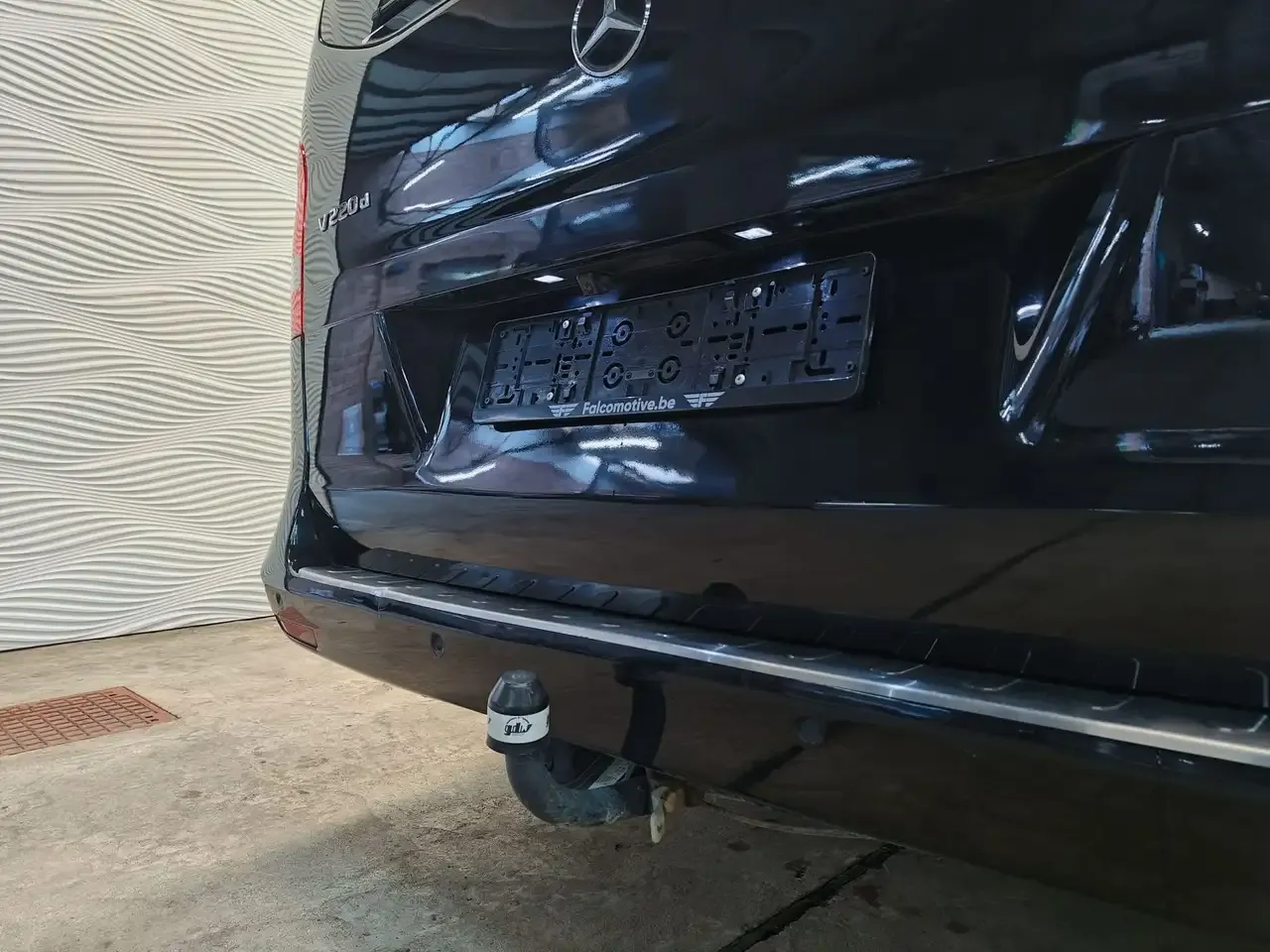 Mercedes-Benz V 220 - 35