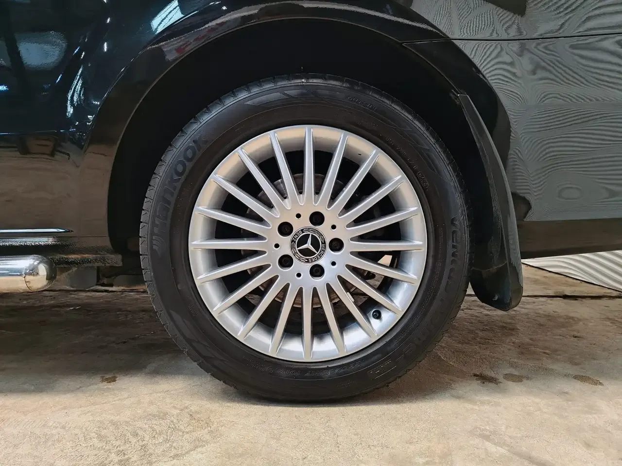 Mercedes-Benz V 220 - 9