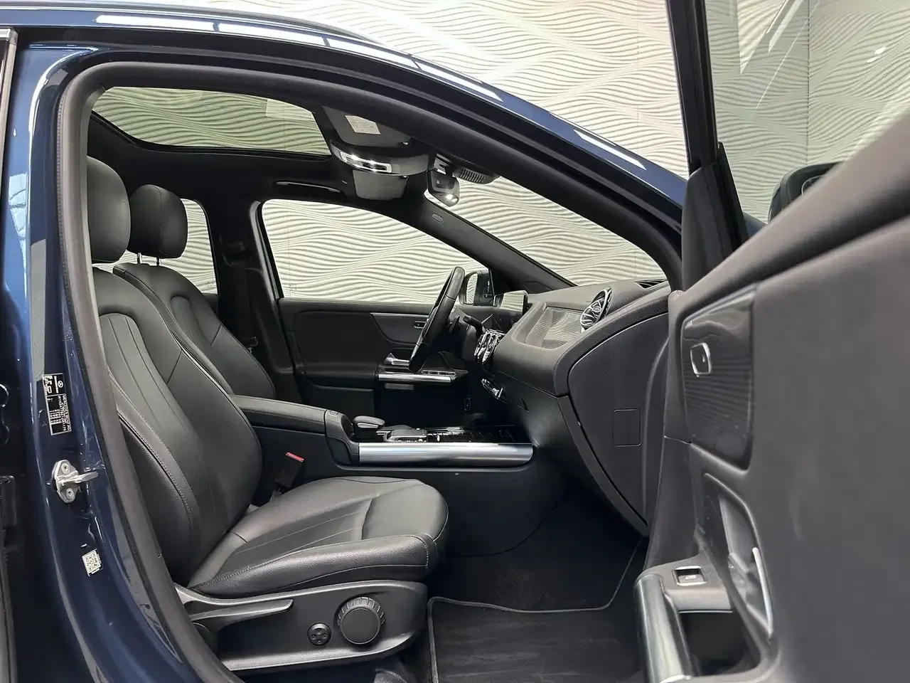 Mercedes-Benz GLA 250 - 33