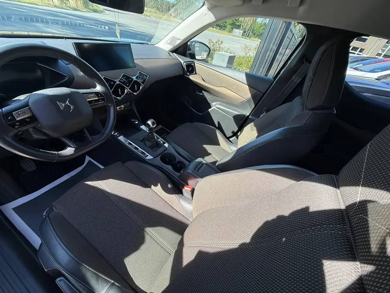 DS Automobiles DS 3 Crossback - 22