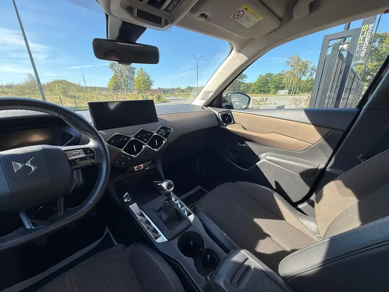 DS Automobiles DS 3 Crossback - 27