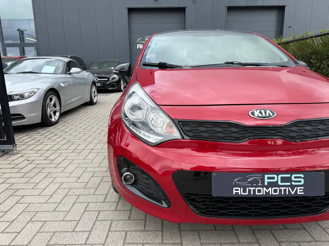 Kia Rio - 12