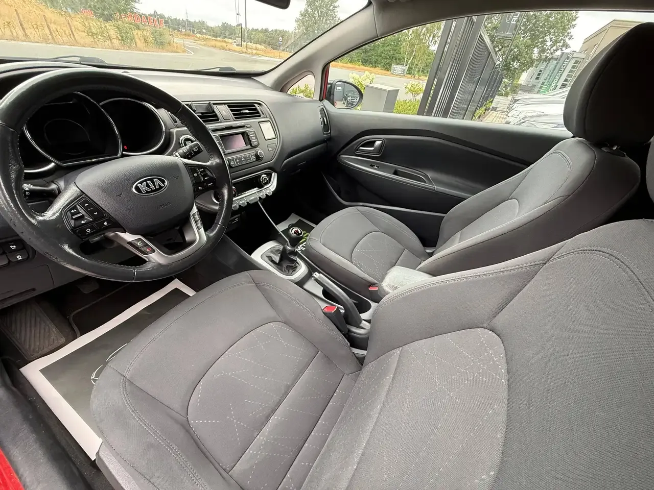 Kia Rio - 20