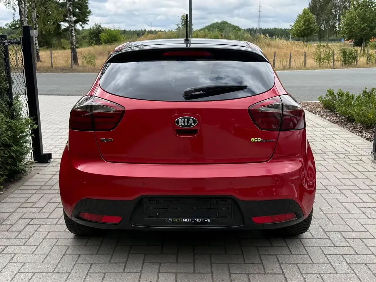 Kia Rio - 5