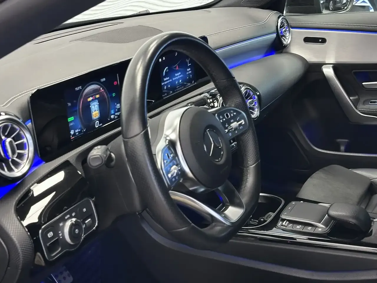 Mercedes-Benz CLA 250 - 17