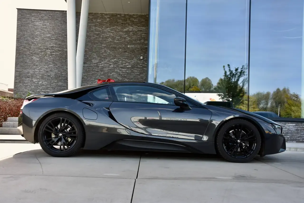 BMW i8 - 13