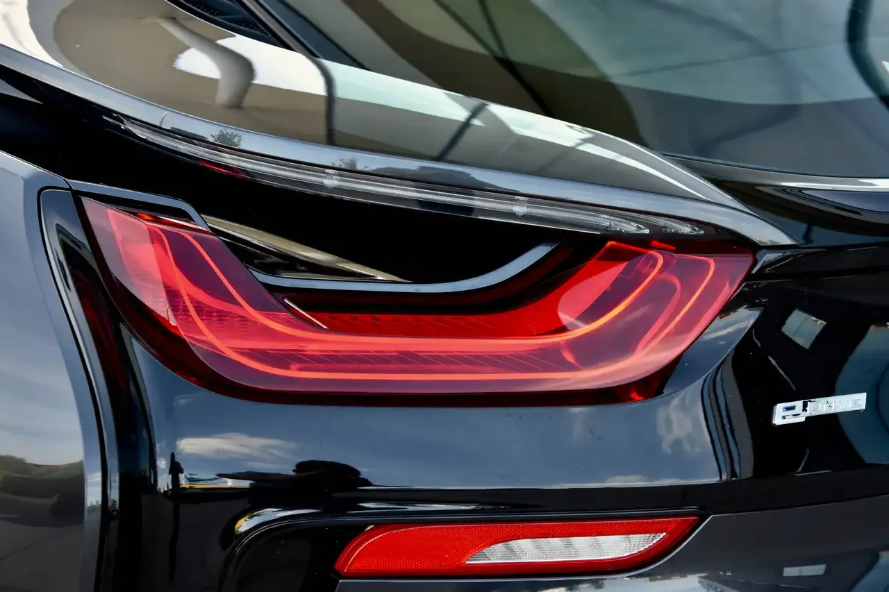 BMW i8 - 24
