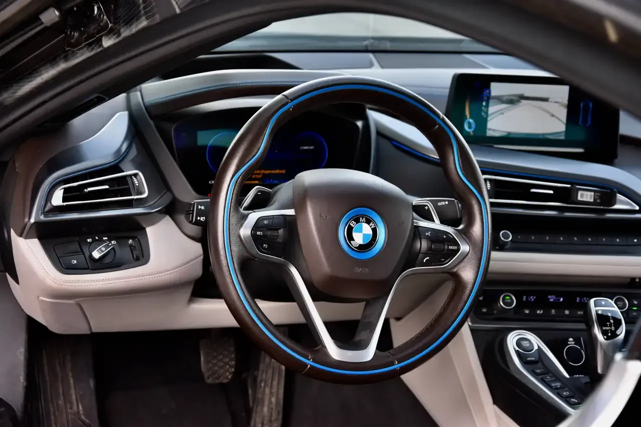 BMW i8 - 7
