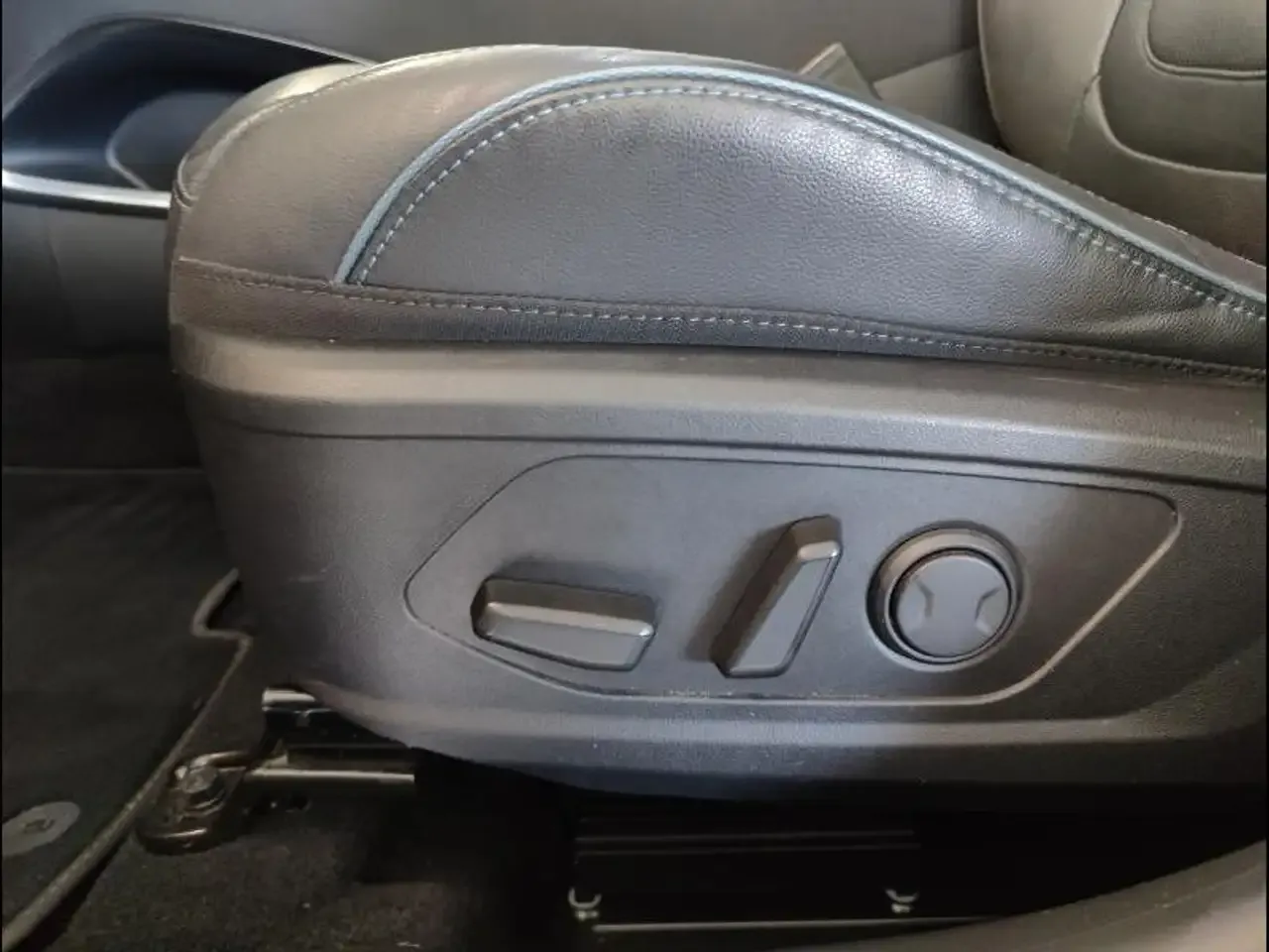 Hyundai TUCSON - 23