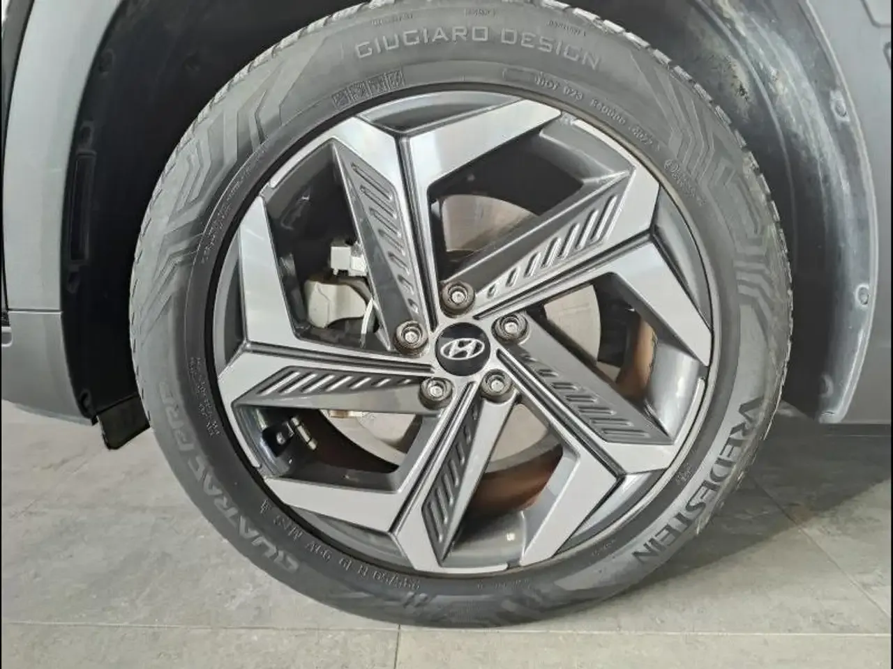 Hyundai TUCSON - 9