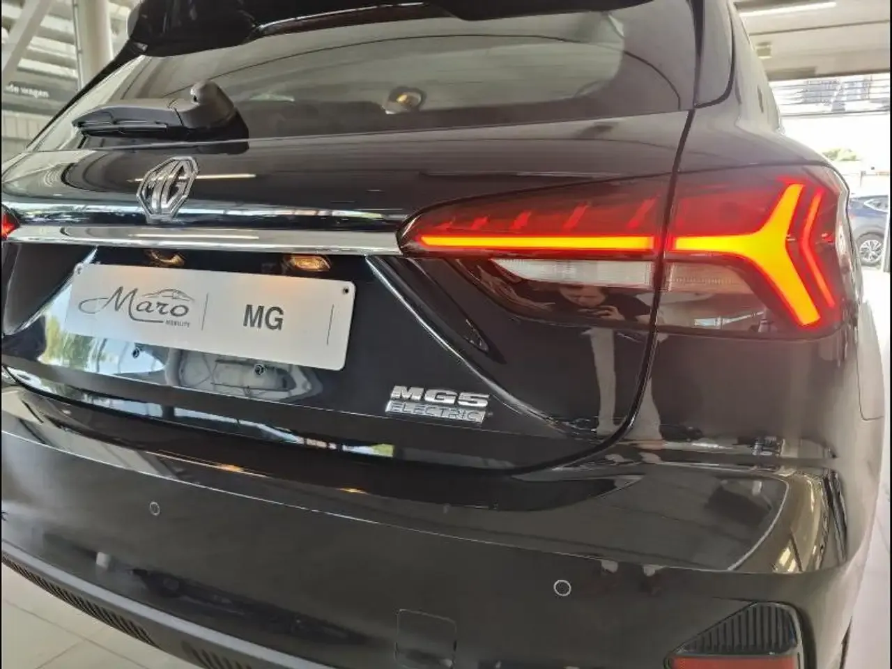 MG MG5 - 19